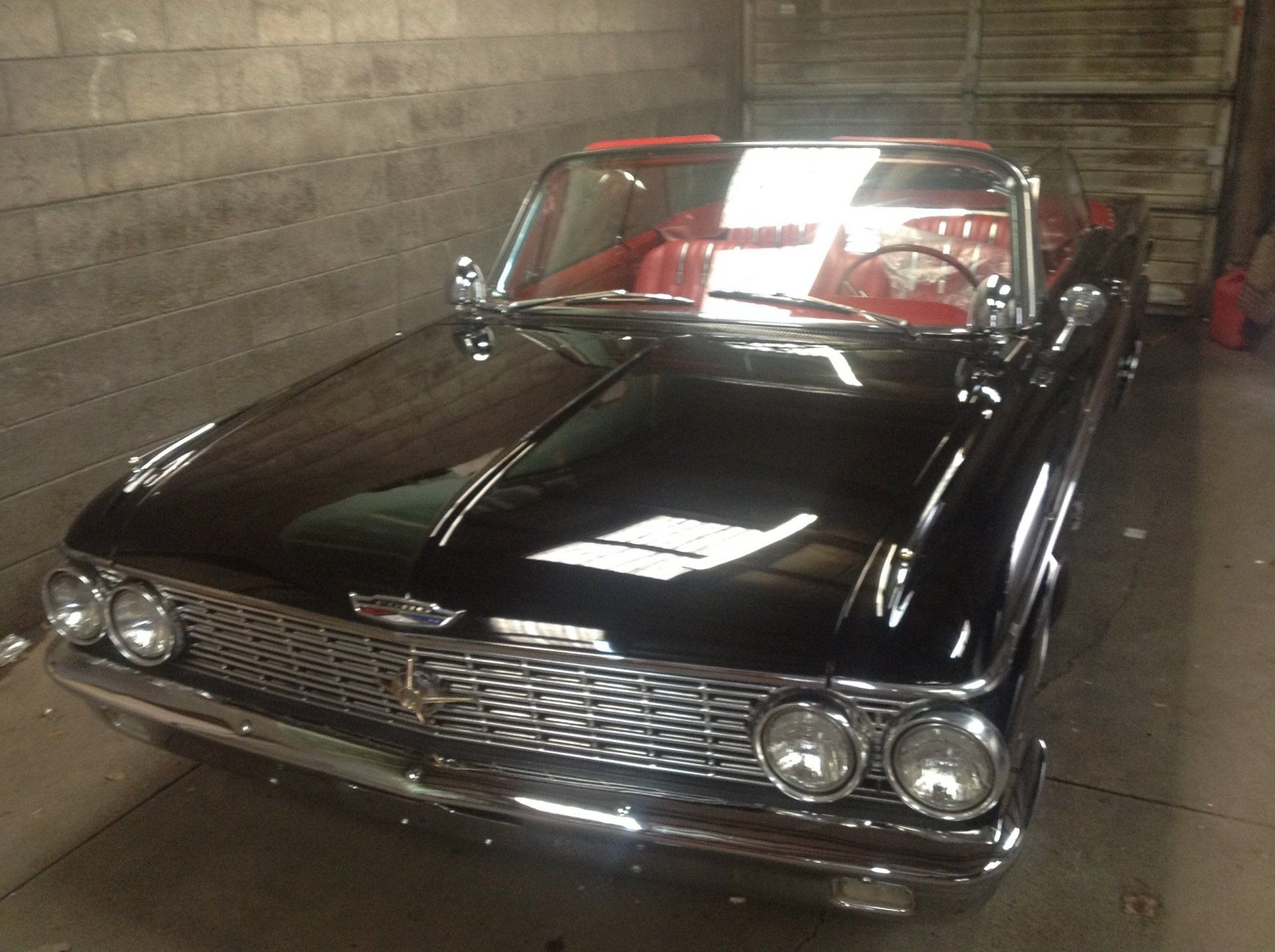 Vintage Roofless Car — Sparks, NV — Sam’s Sparkle Shop