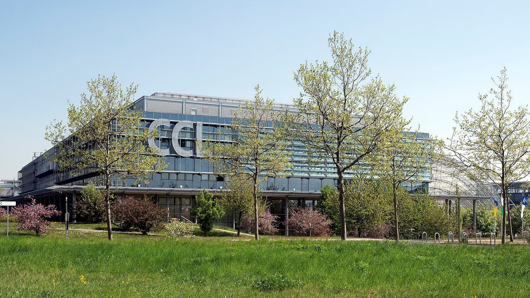Kongresscenter Leipzig mit Park
