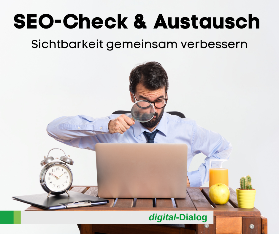 Mensch sucht mit Lupe etwas im Computer