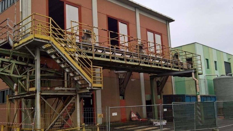 fabbrica di smaltimento rottami