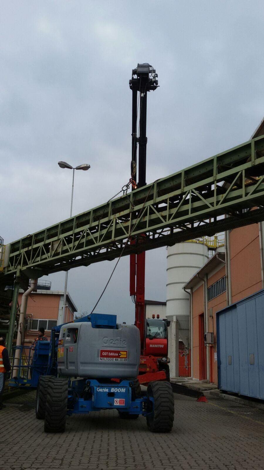 demolizione struttura acciaio