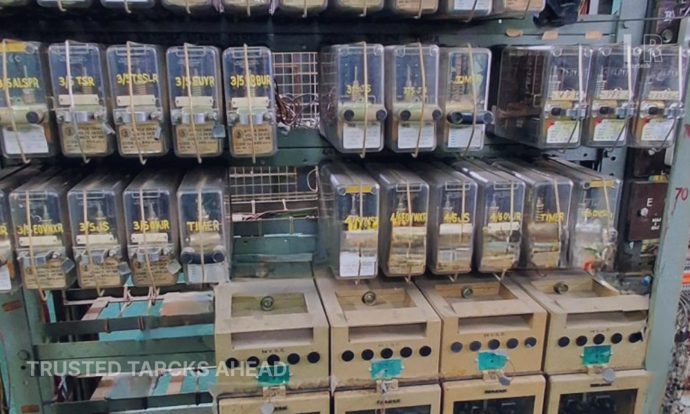 railway signaling commissioning process for fail-safe system installation and validation