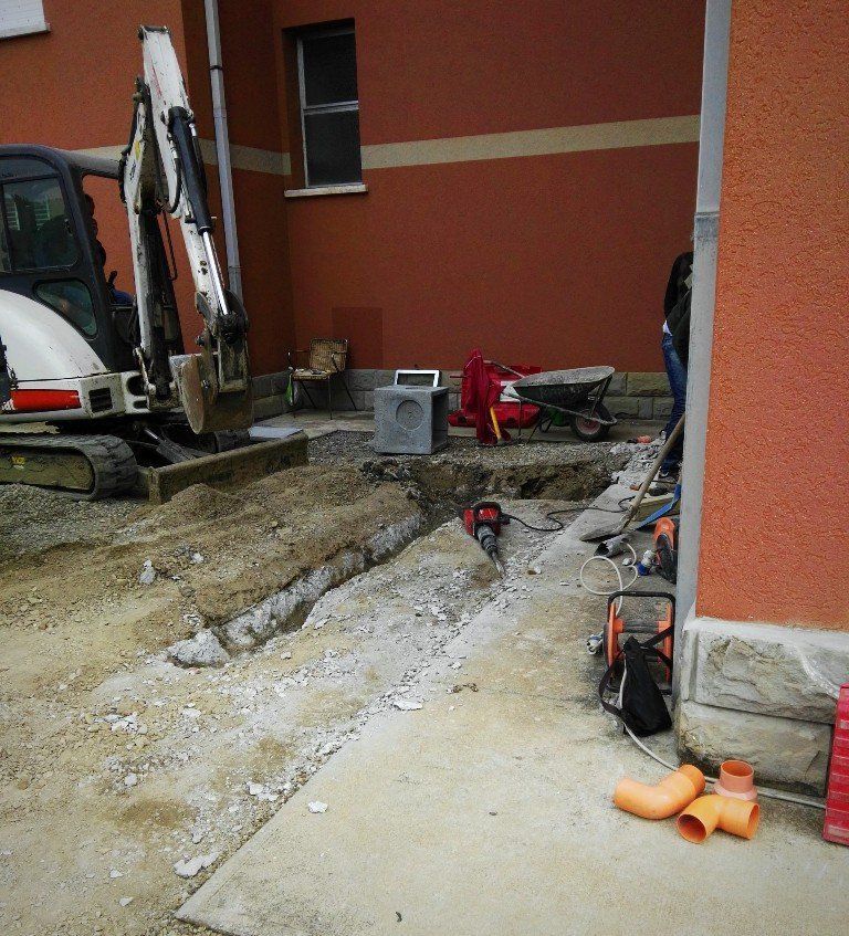 lavori per rifacimento fognature