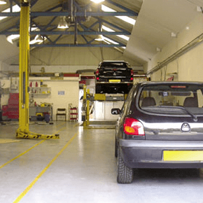 car repair centre - Romford, Essex - KMJ Motors - car services