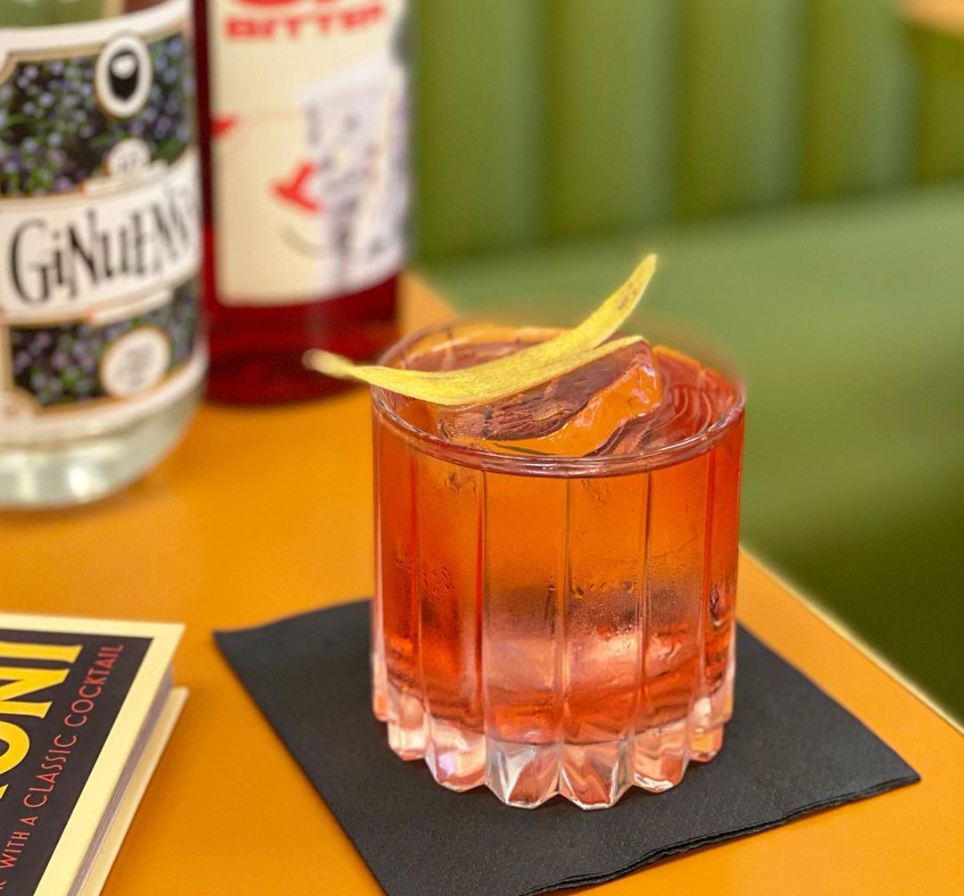 Dehors esterno per aperitivi Ladidà Genova centro città