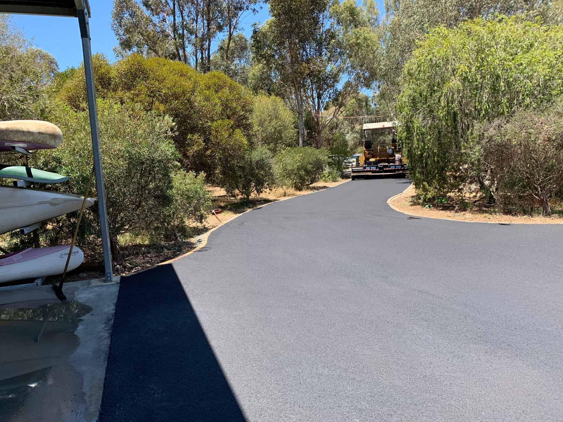 Seal coating – asphalt rejuvenation