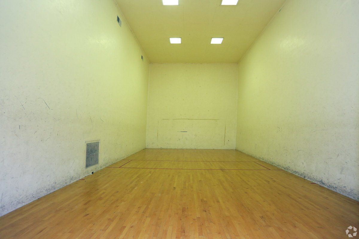 Racquetball | Alpine Village