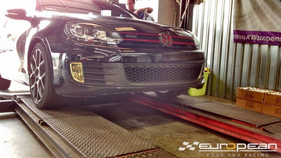 Gallery Image | European Road & Racing