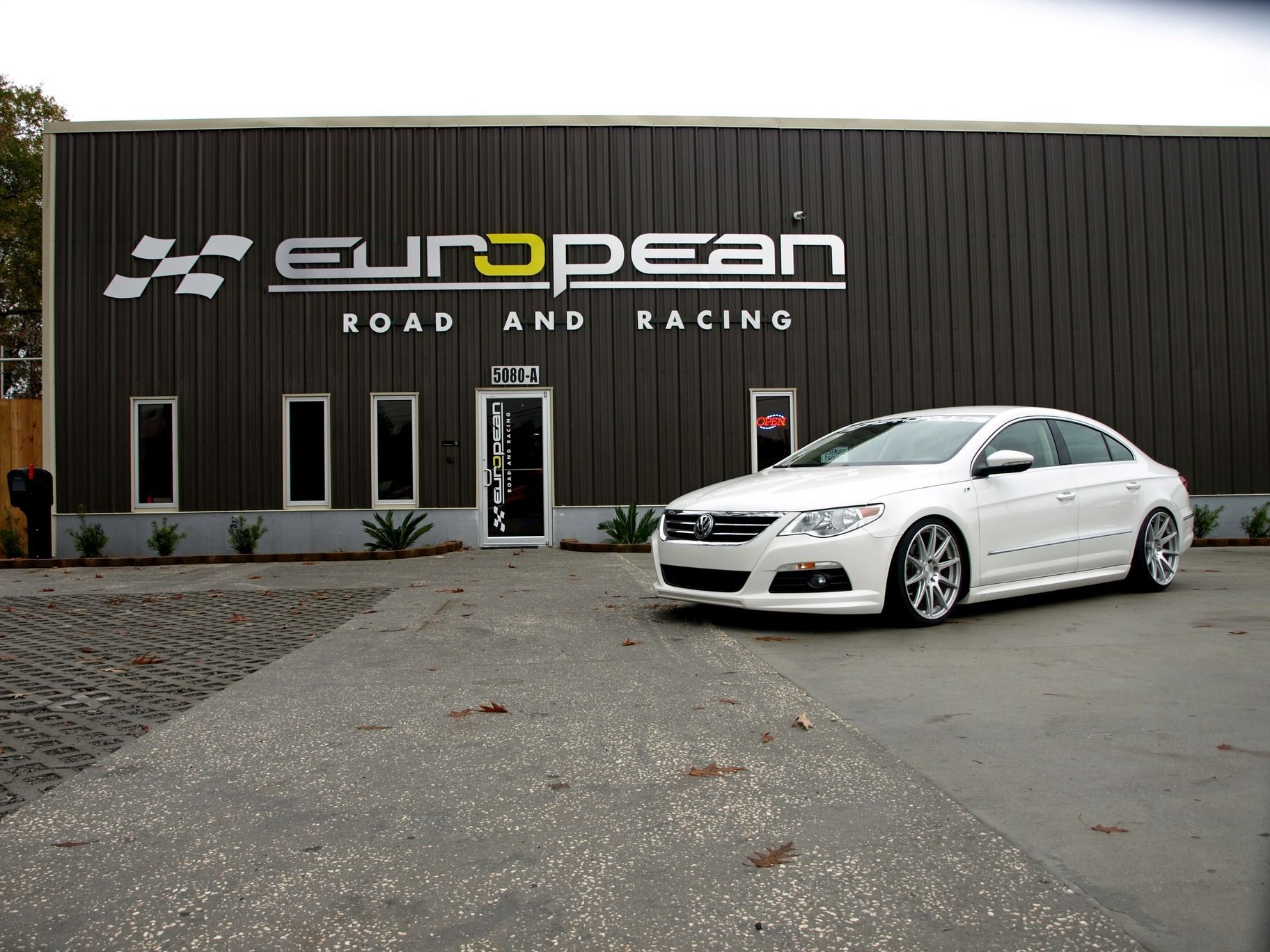 Gallery Image | European Road & Racing