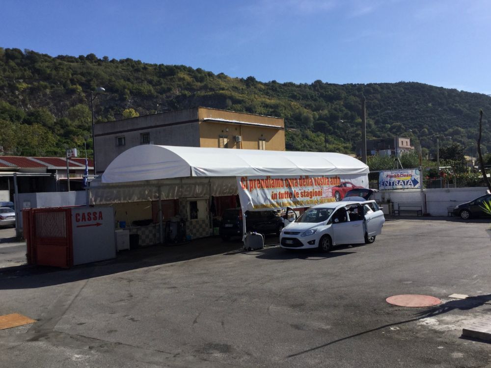 autolavaggio a spazzola