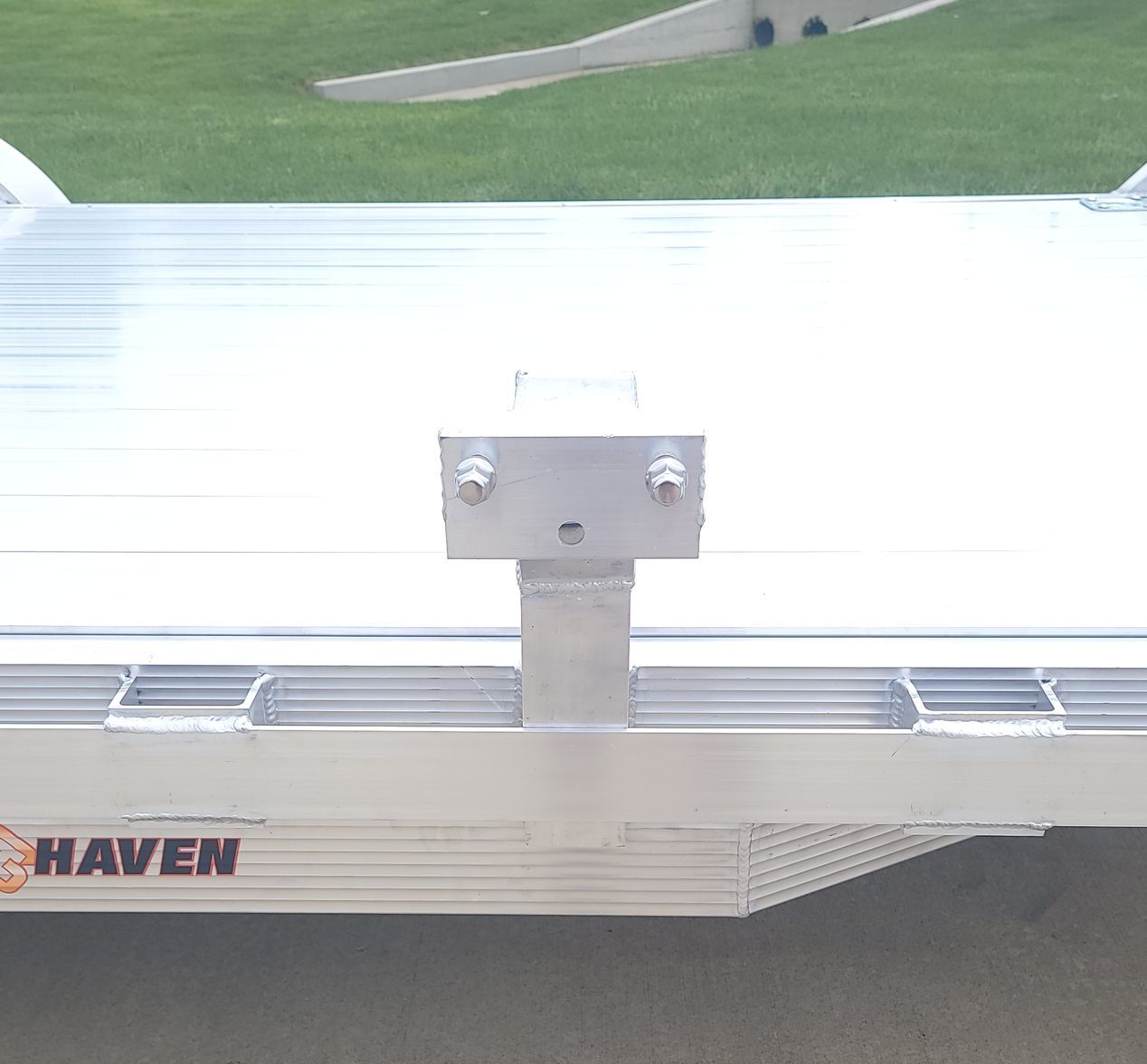 trailers with spare tire mount