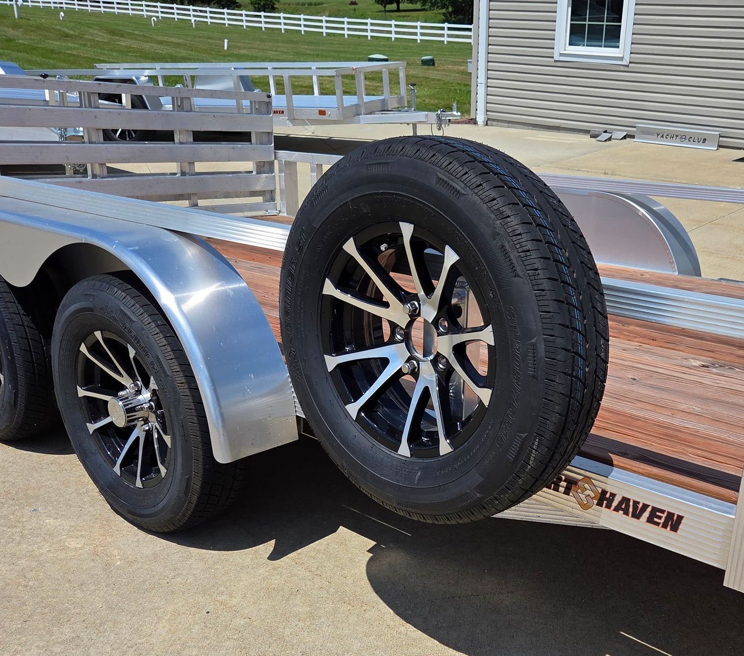 spare tire mounting post 