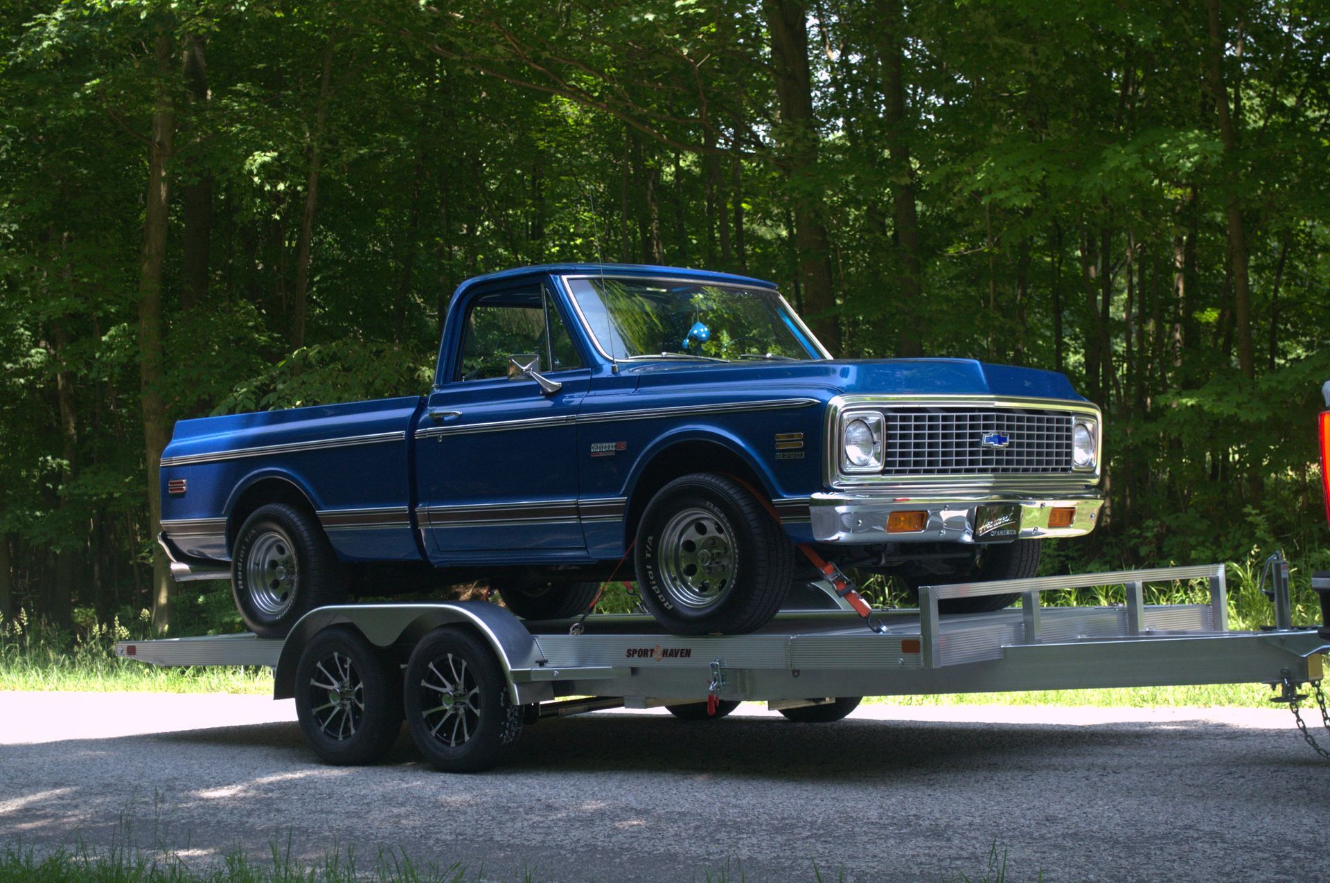 Tilt Car Hauler Hauling Truck