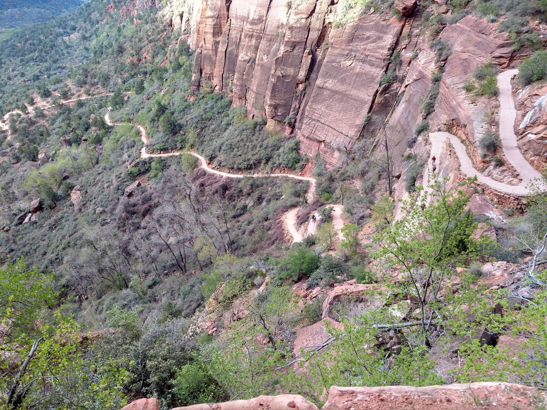 A view of a winding road in the mountains