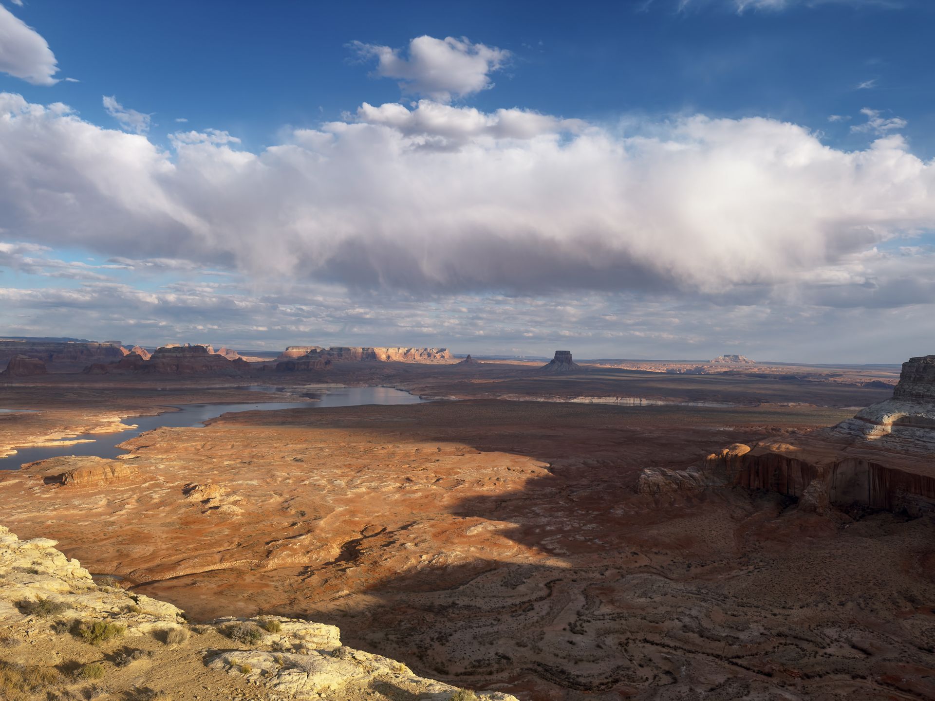A cloud floats over a canyon at Alstrom Point