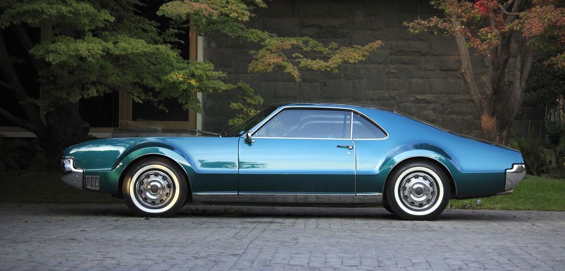 classic car is protected by collectors insurance