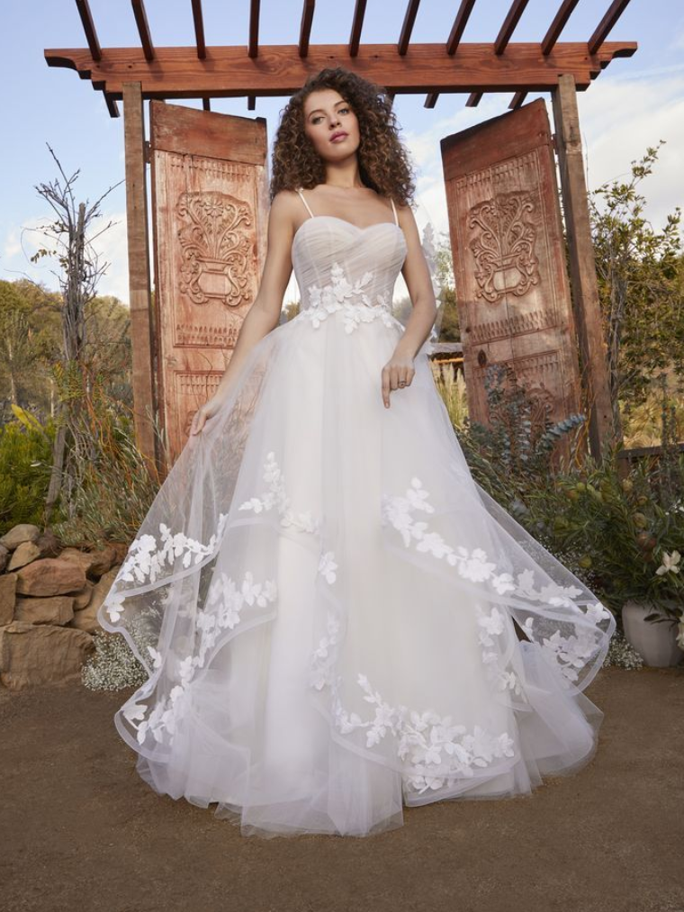Clearance Bridal Gowns