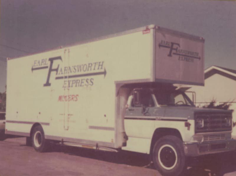 A White Truck with the Word Express on it | San Rafael, CA | Earl Farnsworth Express