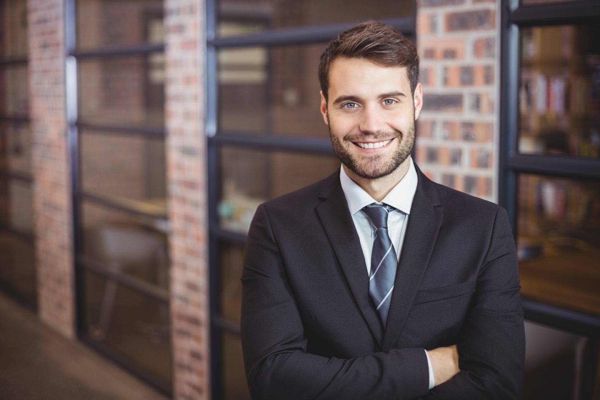 Oregon Debt Collector — Man Corporate Attire in Eugene, OR