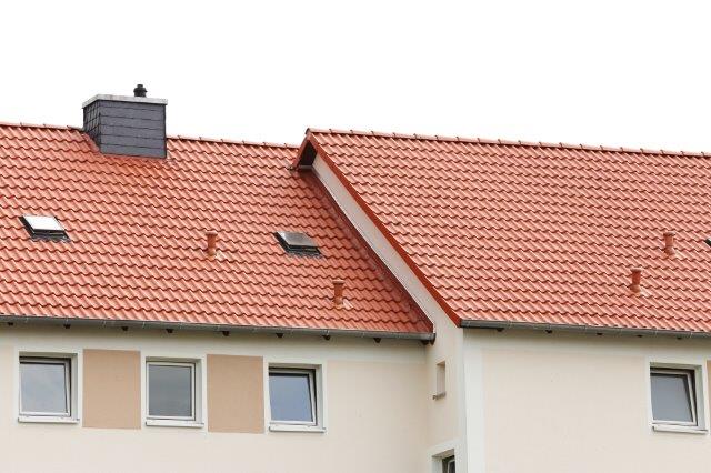 Dach von Baugenossenschaft in der Neißestraß in Salzgitter nach Wiederaufbau