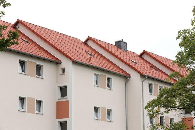 Dach von Baugenossenschaft in der Neißestraß in Salzgitter nach Wiederaufbau