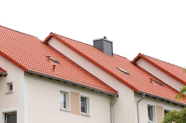 Dach von Baugenossenschaft in der Neißestraß in Salzgitter nach Wiederaufbau