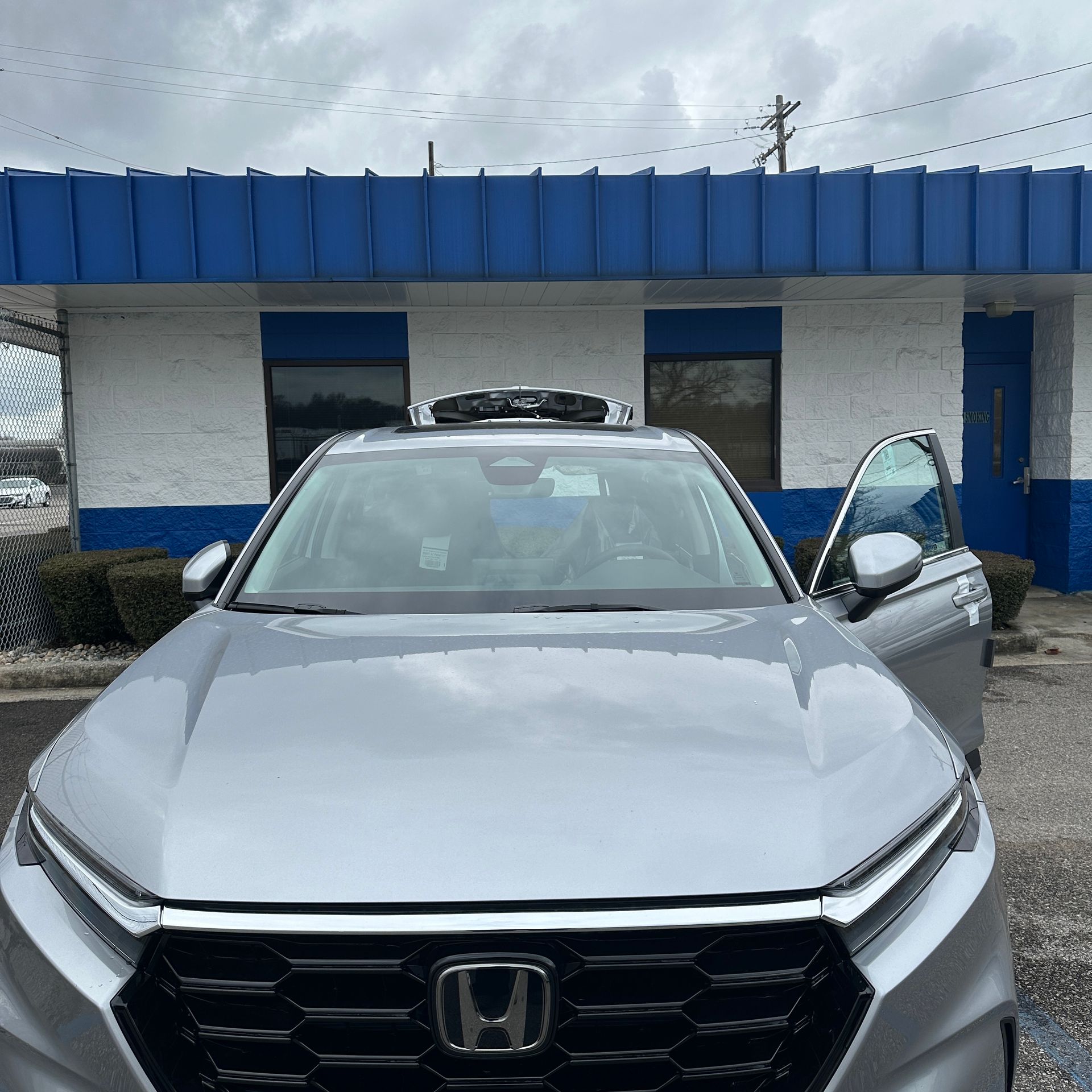 Windshield replacement in Birmingham, AL Windshield replacement in Birmingham, AL