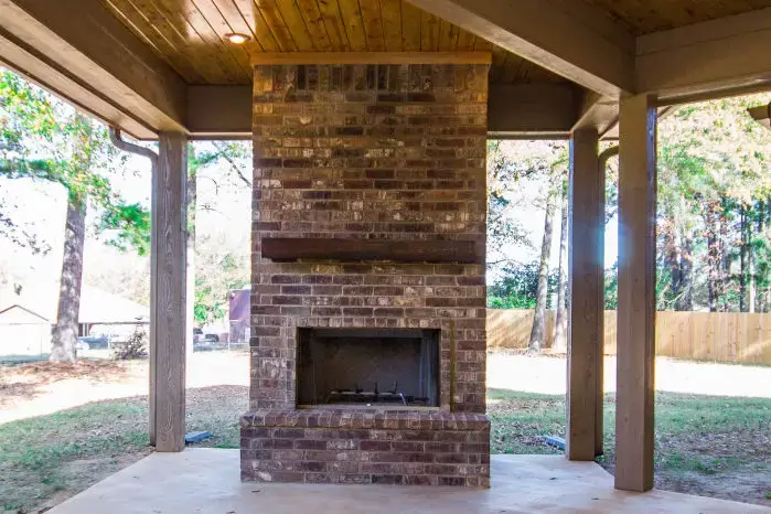 home builders in East Texas - outdoor spaces