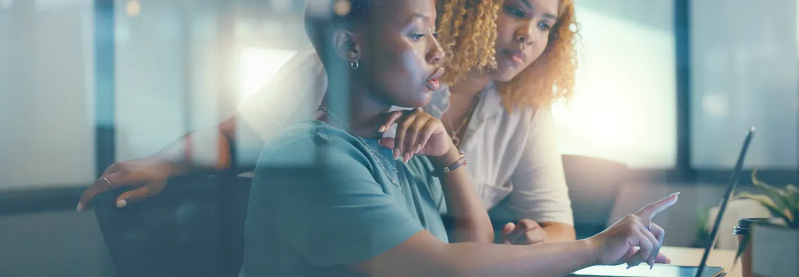 
Estratégias para uma migração eficiente para a cloud: diagnóstico, TCO e ROI