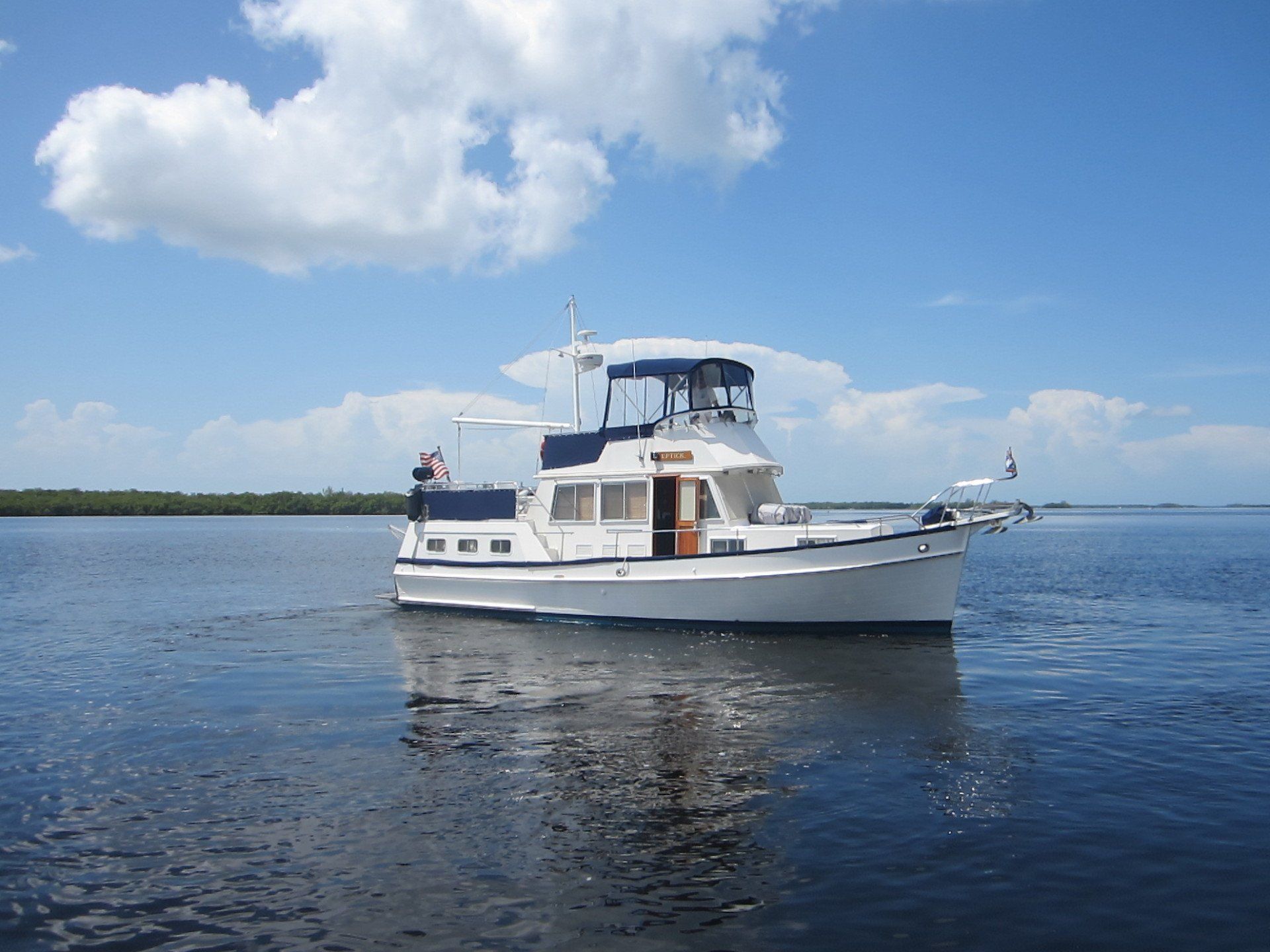 yacht charters florida