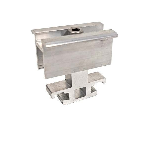 Saules paneļa stiprinājums