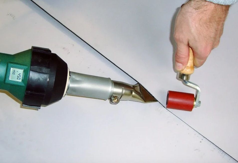 Iekārtas PVC membrānu iestrādei