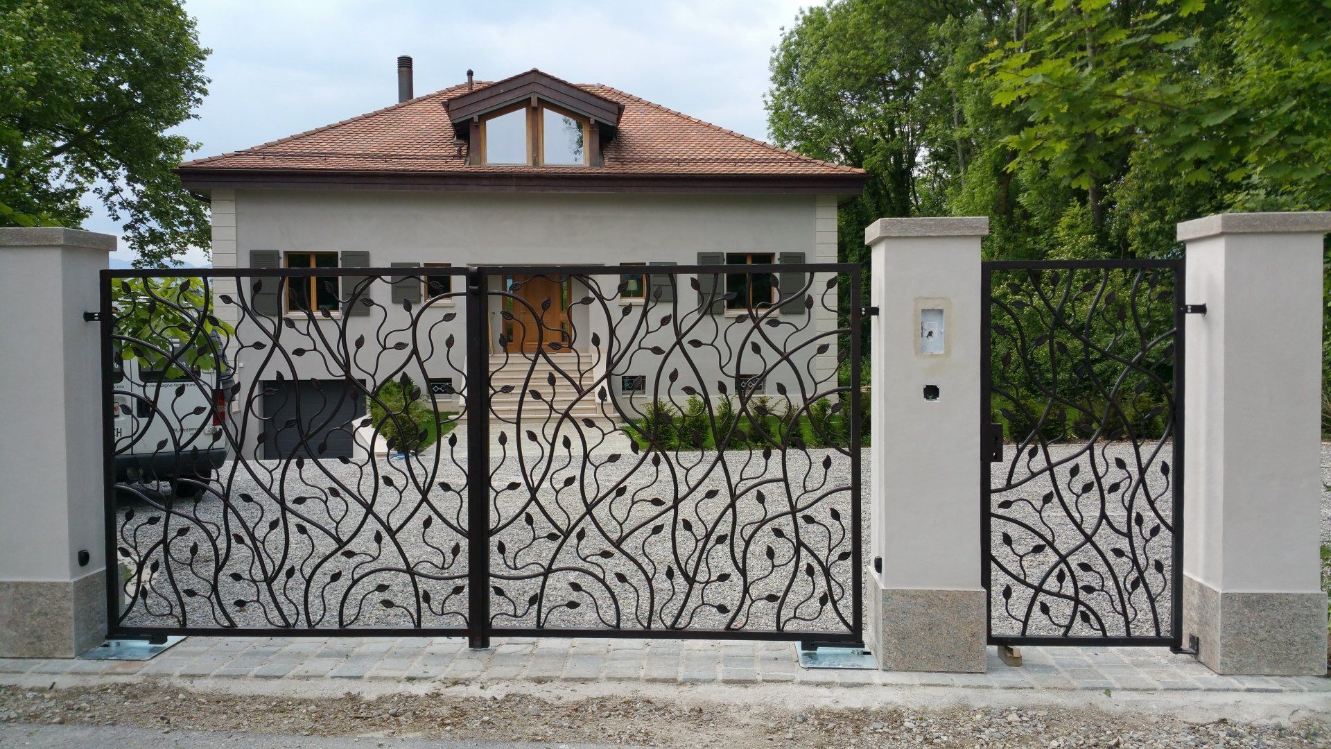 Portail décoré Genève