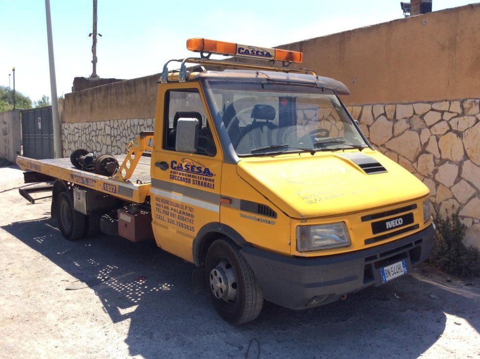 mezzo per il soccorso stradale