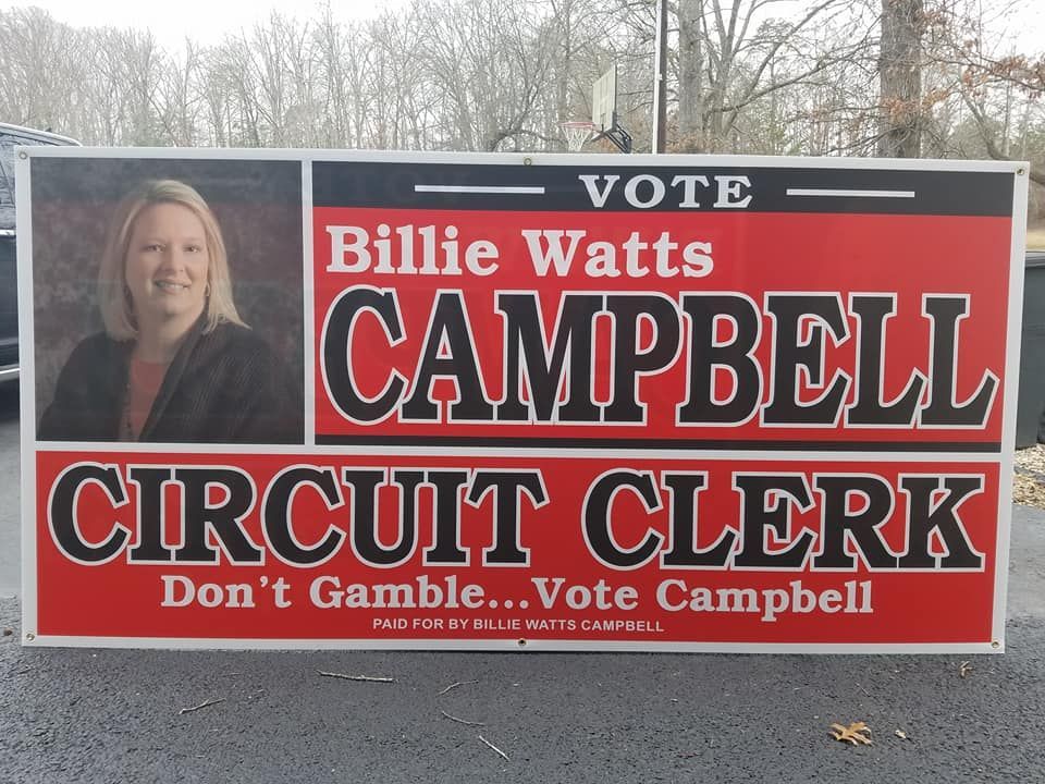 A sign that says billie watts campbell circuit clerk