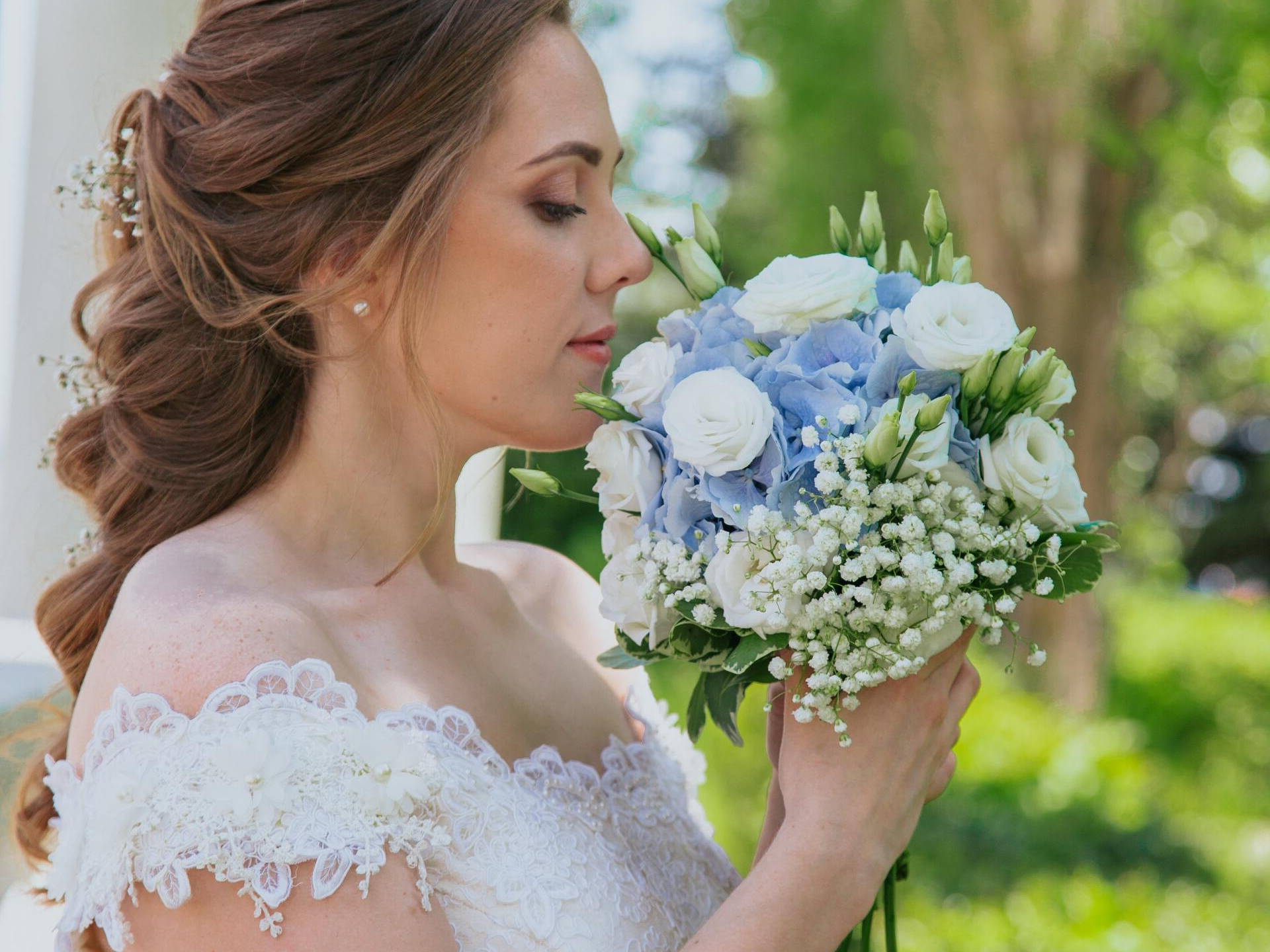 Floristry arrangements, Bridal Services,