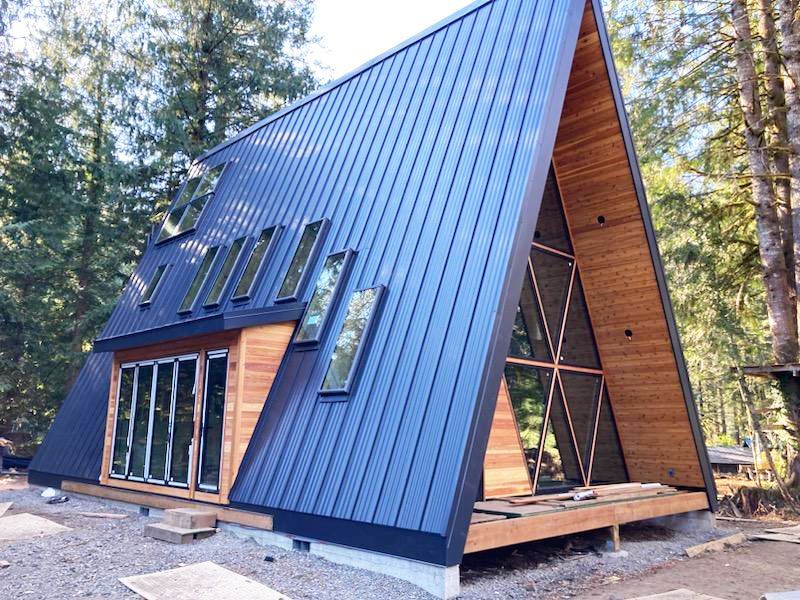 Pacific Coast Siding Portland - Aframe cedar siding side view