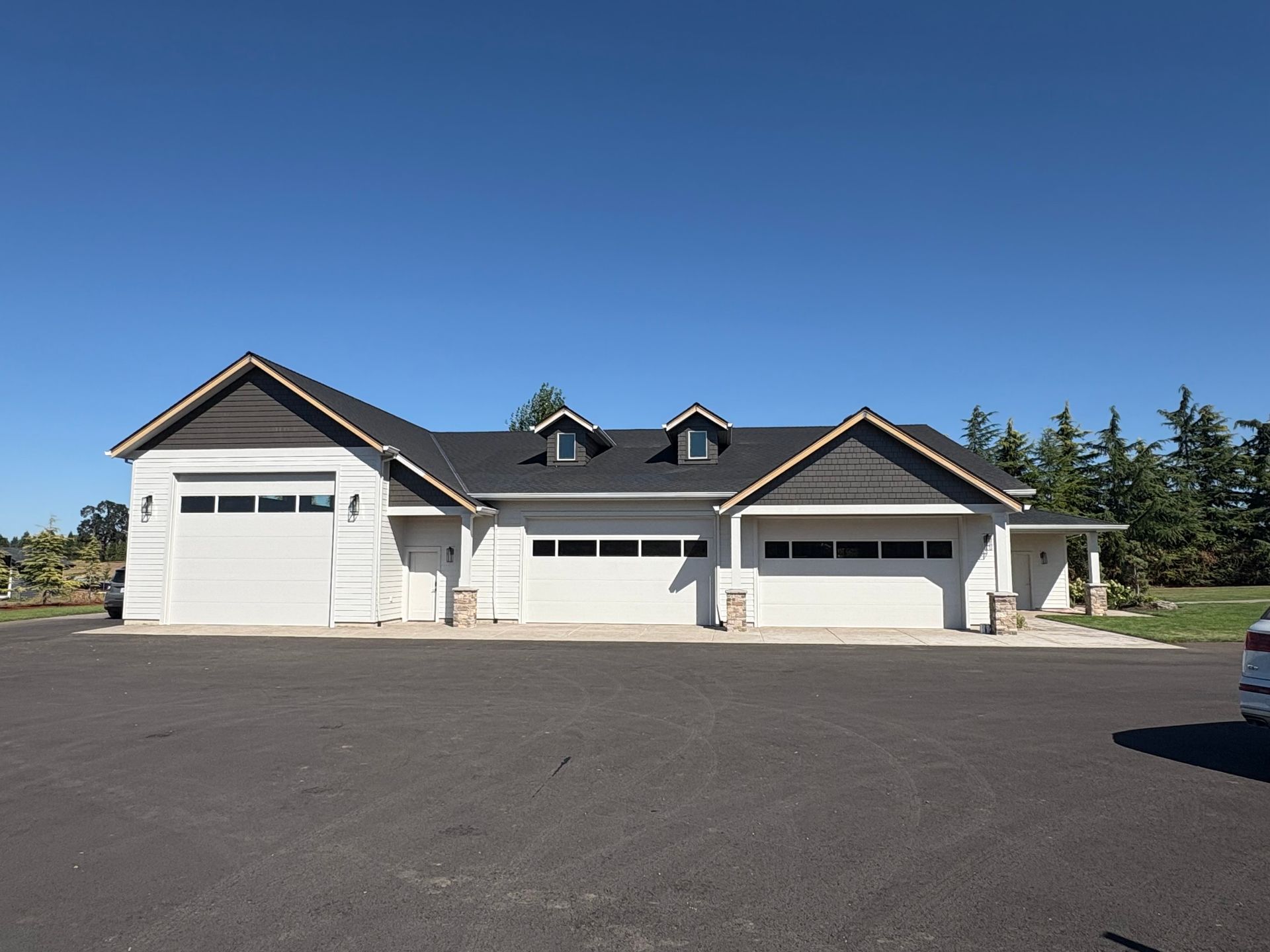 Pacific Coast Siding Portland - white house siding