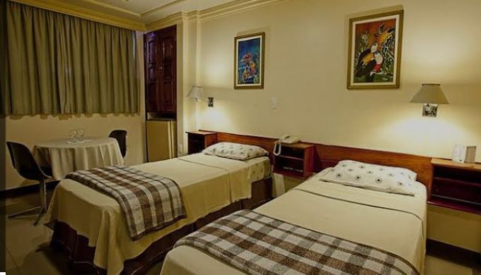 Lider Hotel