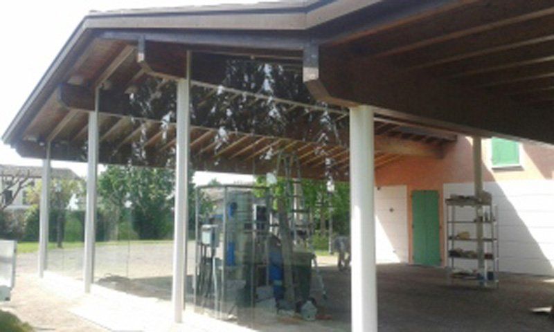 Mura in vetro temperato per uso esterno