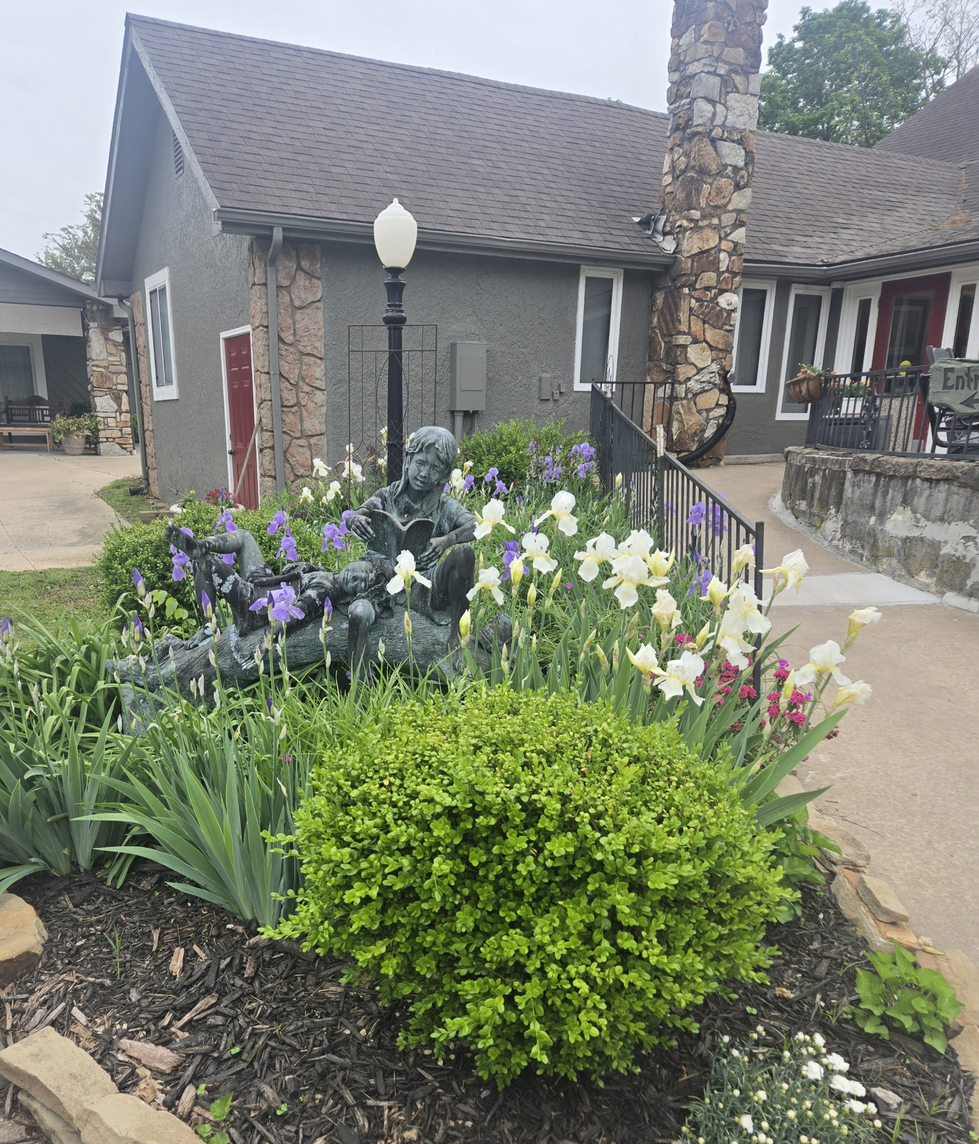 Century Pines Assisted Living | Front View | Ozark MO