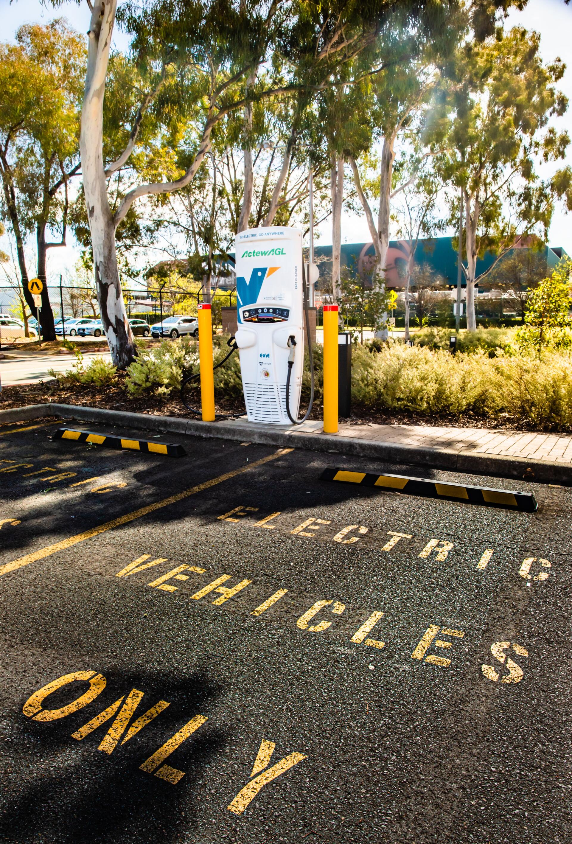 Why Do Commercial Properties Need to Install EV Charging Stations?
