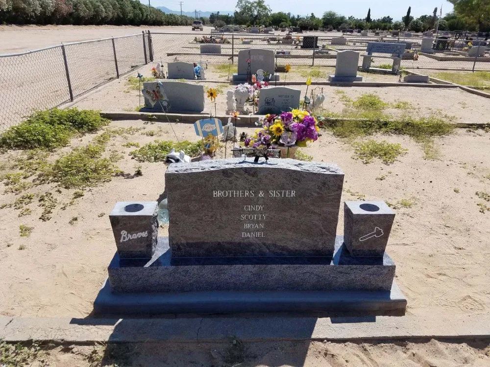 Headstone with four persons and vases