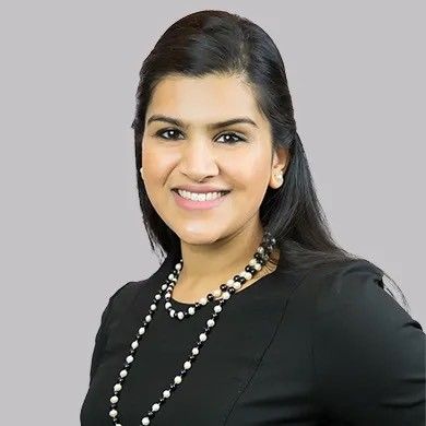 Headshot of Anushka Stein.