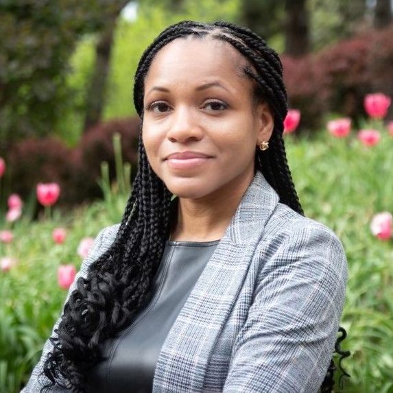 Headshot of Danielle Williams.