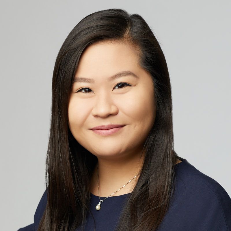 Headshot of Janet J. Lee.