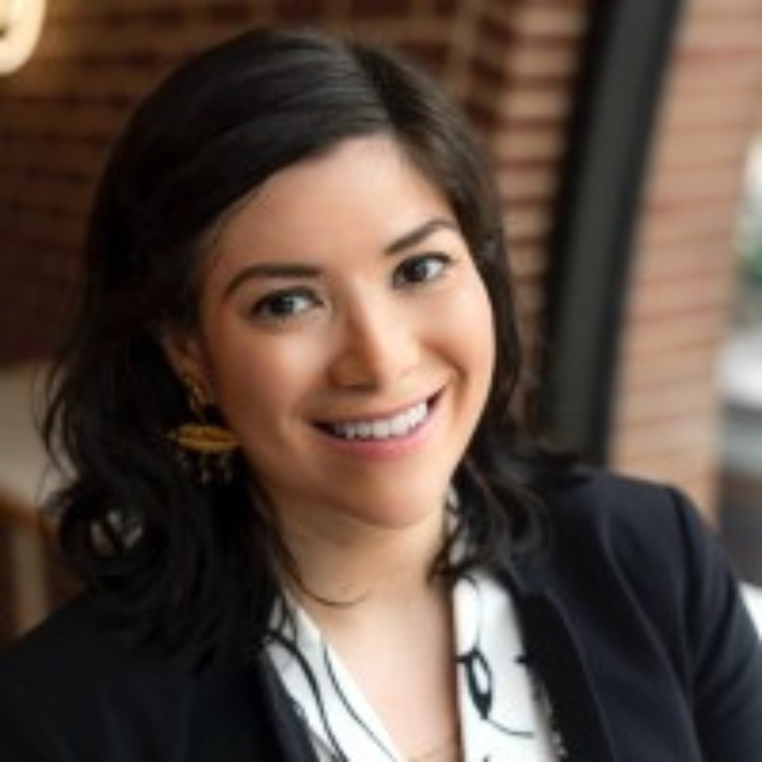 Headshot of Lorena Guzmán-Díaz