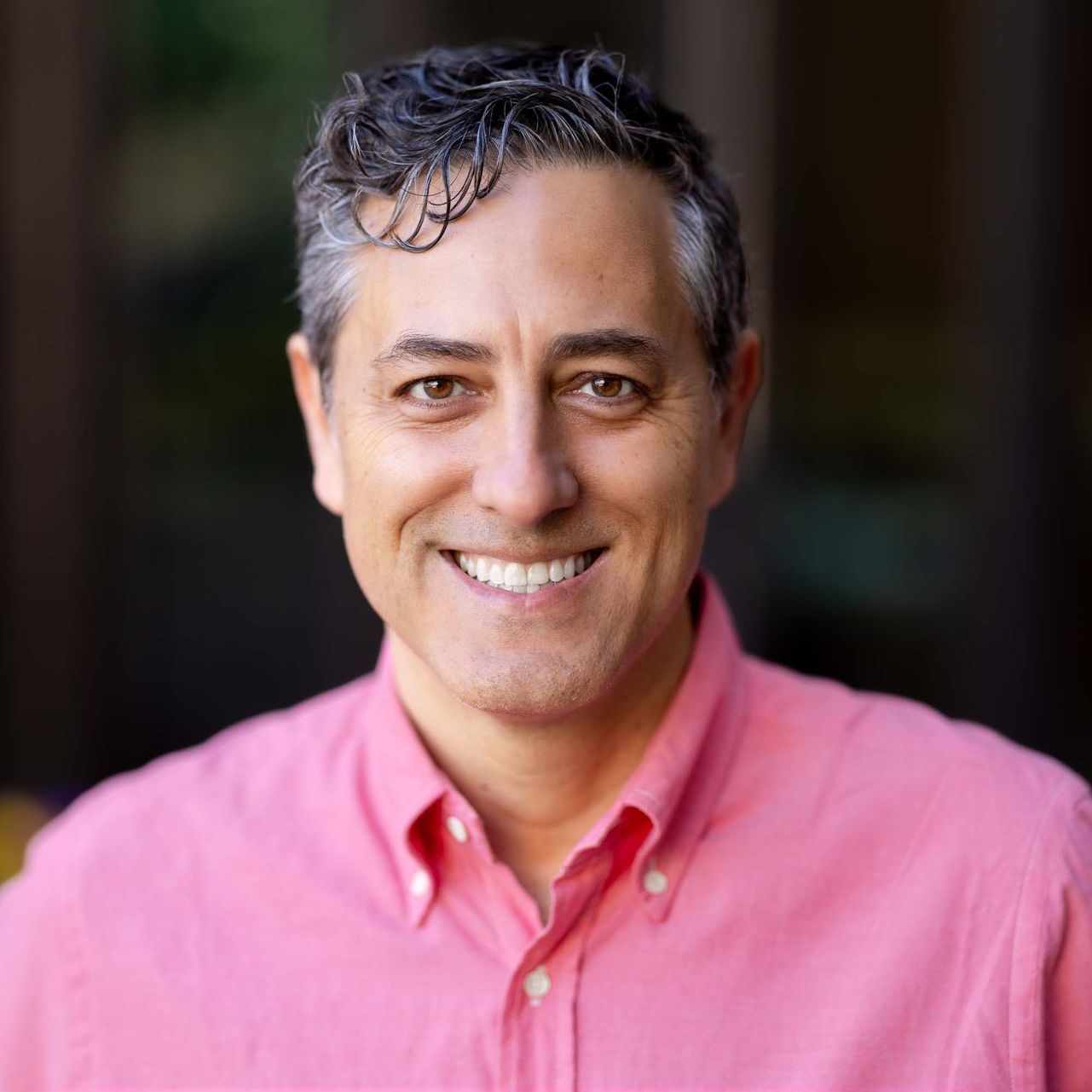 Headshot of Peter Gandolfo.