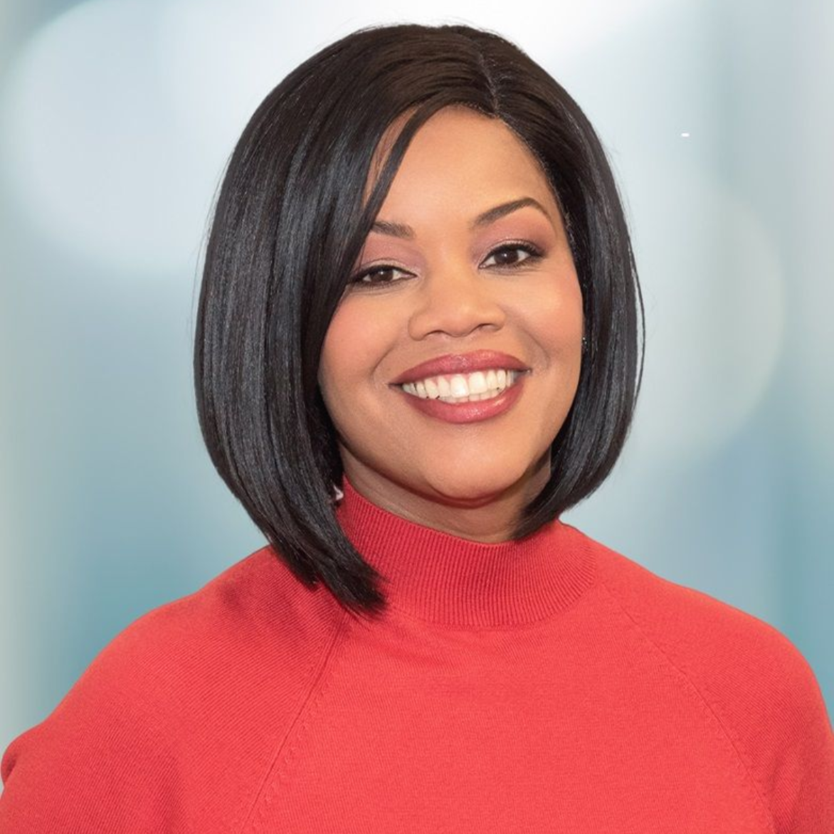 Headshot of Stephanie Crosse.