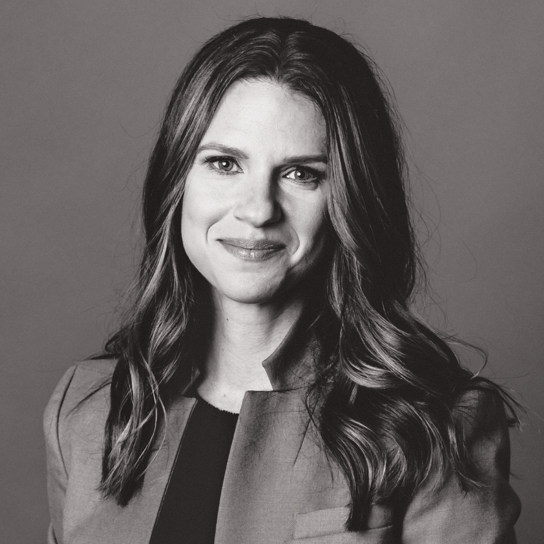 Headshot of Suzanne Oldweiler.